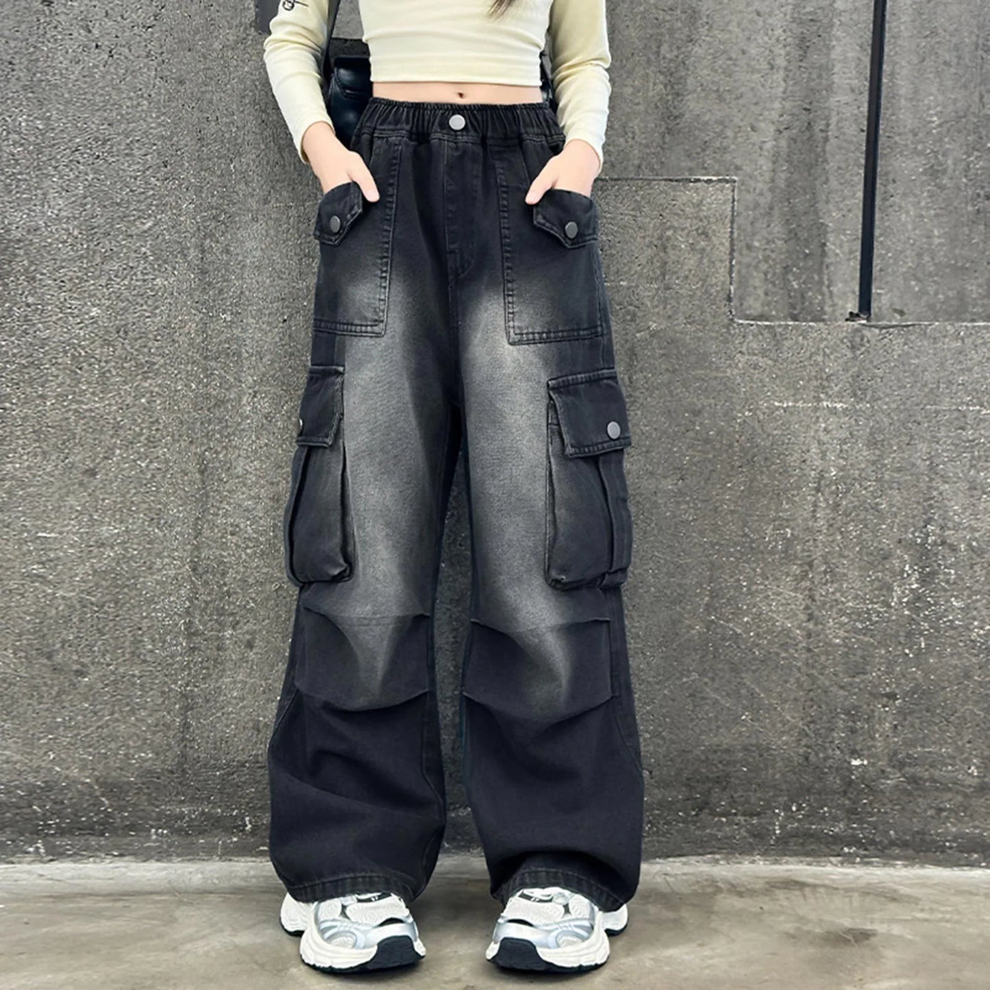 Girls Oversized Jeans Middle And Large Children Fashionable Overalls Vintage Denim With Big Pockets Spring Autumn Girl Trousers