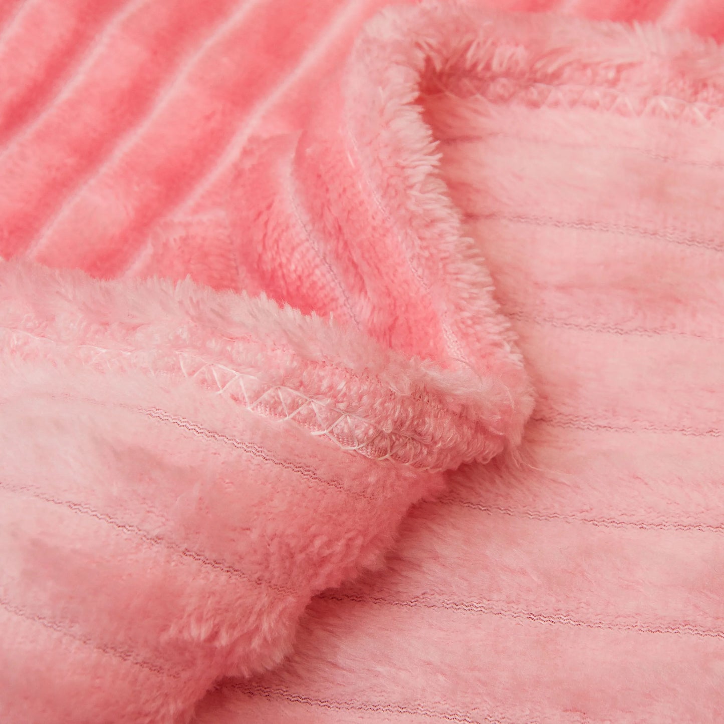 Ntbay Plush Flannel Fleece Blanket, Soft Lightweight Fuzzy Luxury Bed Blanket for Couch Sofa Bed